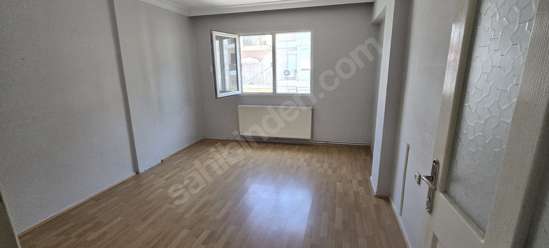 Efeler Mahallesi 3+1 | 120 M² | Ara Kat | Doğalgazlı Ferah Daire — fotoğraf 3