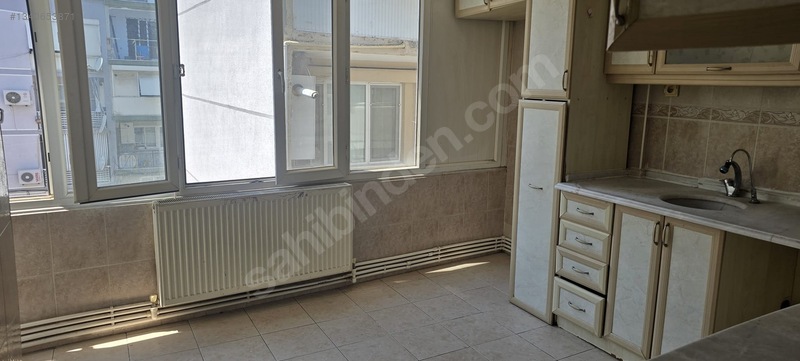 Efeler Mahallesi 3+1 | 120 M² | Ara Kat | Doğalgazlı Ferah Daire — fotoğraf 14