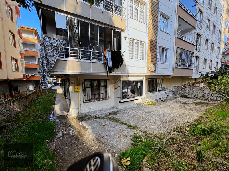 Önder'den Atatürk Mah. Sağlık Sokak Üzeri Kelepir 2+1