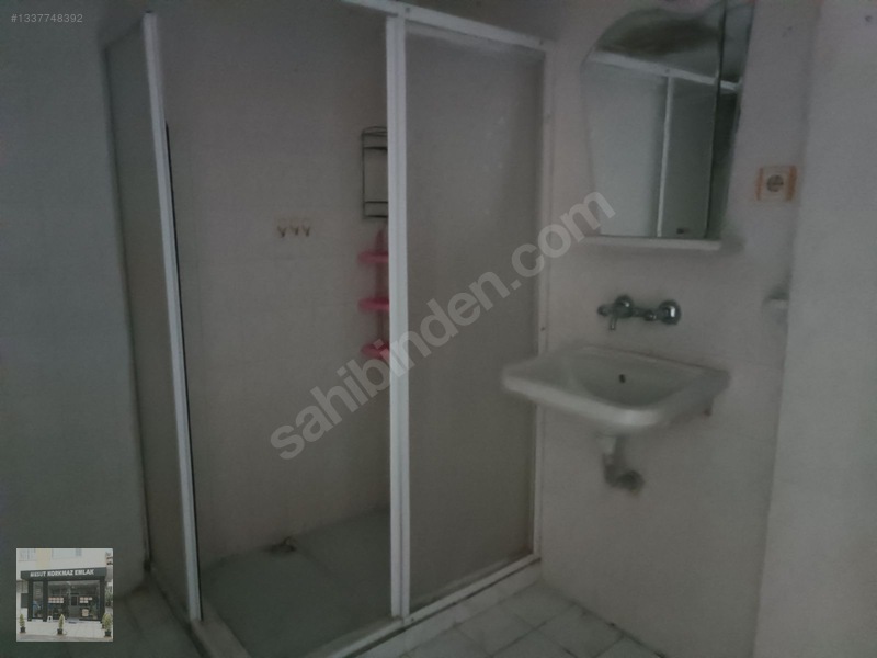 Adatepe De Üç Oda Bir Salon Birinci Kat Asansörlü Kiralık Daire — fotoğraf 15