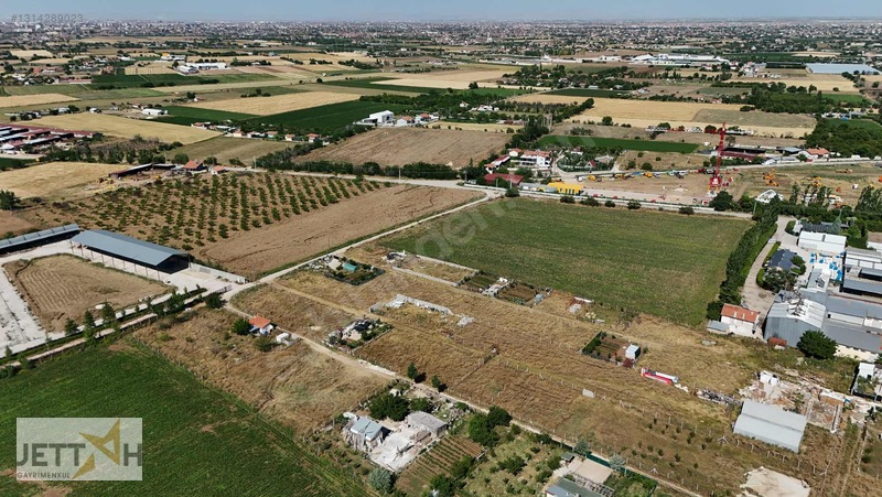 Karahüyükte 300m2 Elekt. Sulu Bahçeler — fotoğraf 2