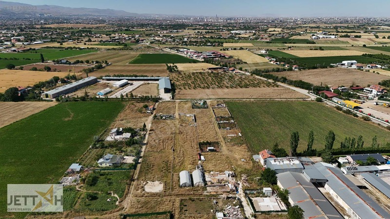 Karahüyükte 300m2 Elekt. Sulu Bahçeler — fotoğraf 5