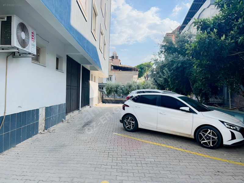 Merkezi Konumda Cadde Üzerinde Satılık 3+1 | 145 M² |doğalgazlı — fotoğraf 3