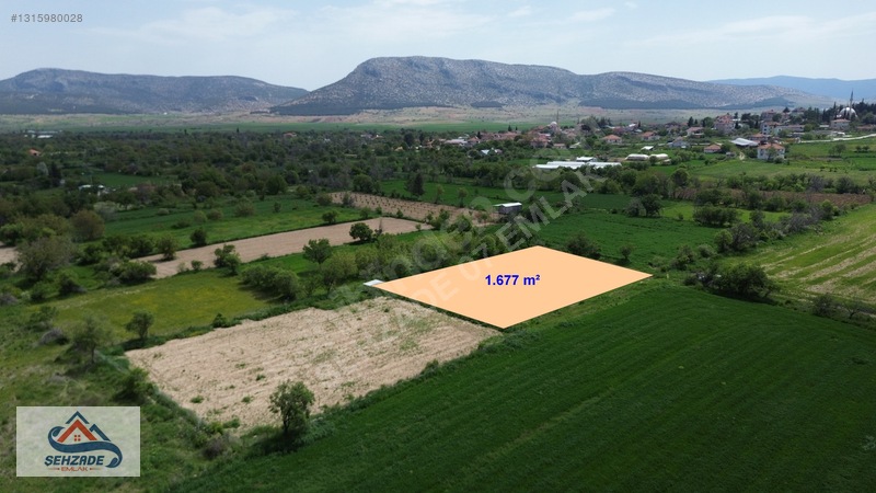 Bozova'da 1.766 M² Satılık Tarla - Yol Cepheli, Sulama İmkanlı — fotoğraf 5