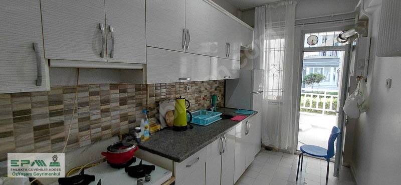 Epa Özyaşam - Fahri Kayahan Civarı Eşyalı Kiralık 3+1 Daire — fotoğraf 3