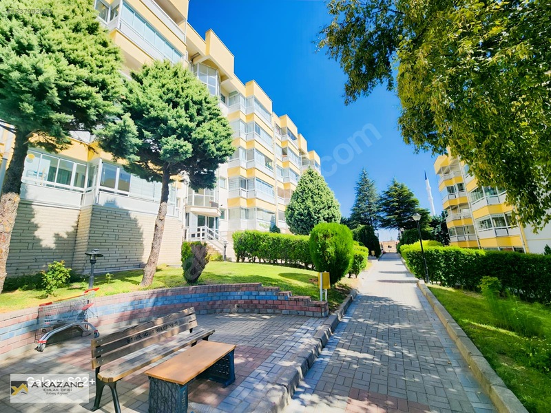 Eryaman'da Site İçerisinde Y.giriş 125m2 3+1 Oturuma Hazır Daire — fotoğraf 4