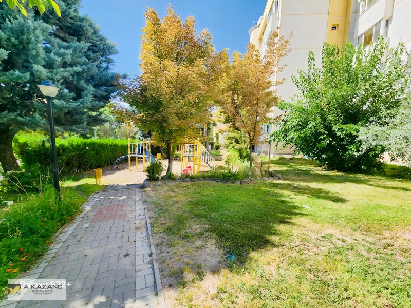 Eryaman'da Site İçerisinde Y.giriş 125m2 3+1 Oturuma Hazır Daire — fotoğraf 6