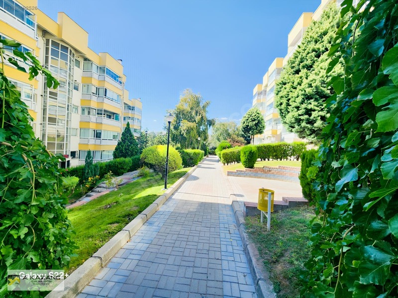 Eryaman'da Site İçerisinde Y.giriş 125m2 3+1 Oturuma Hazır Daire — fotoğraf 8