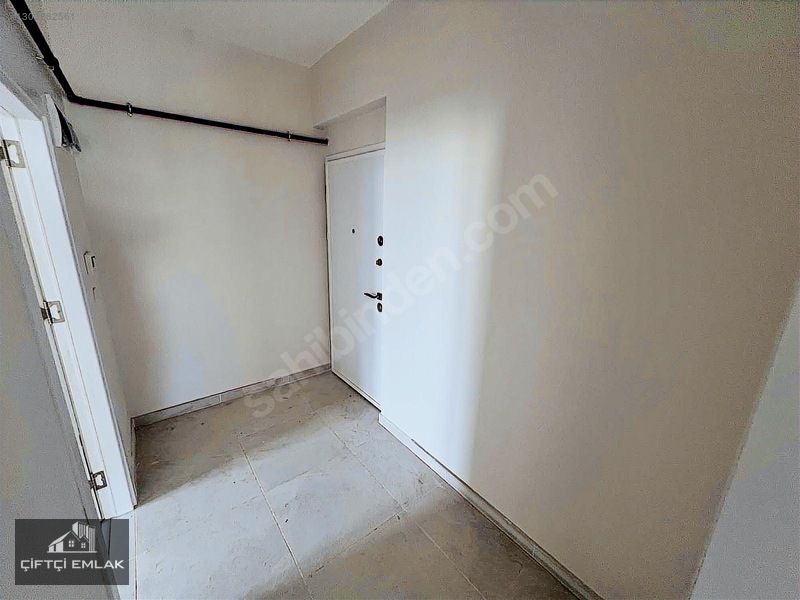 Çiftci Emlak'dan Sıfır 2+1 85 M2 Kapalı Otoparklı — fotoğraf 2