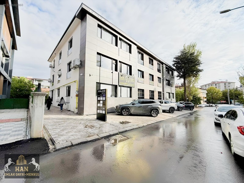 Han Emlaktan Cumhuriyette Satılık Ultra Lüks 2+1 Ofis — fotoğraf 28