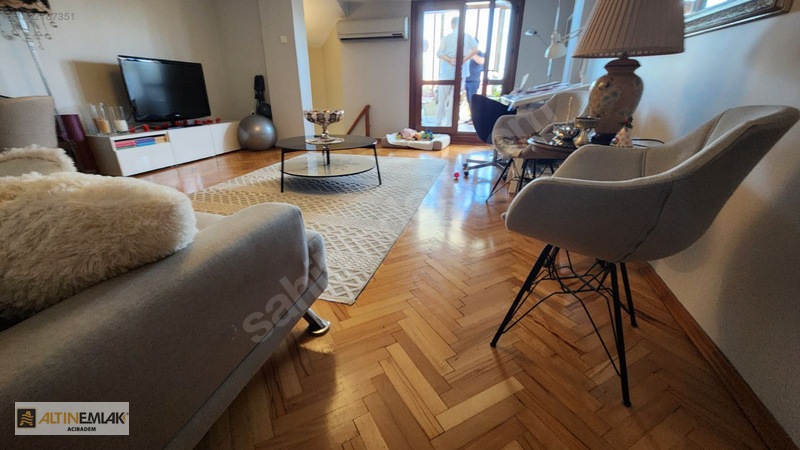 Acıbademde Önü Kapanmaz Ferahlıkta,180 M2 Teraslı Dubleks (4+2) — fotoğraf 15