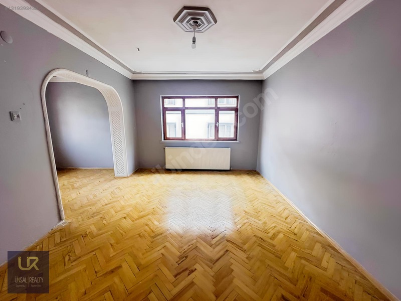 Merkezi Konumda Satılık 2+1 Daire 95m² — fotoğraf 6