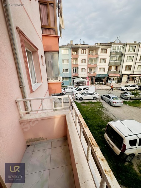 Merkezi Konumda Satılık 2+1 Daire 95m² — fotoğraf 19