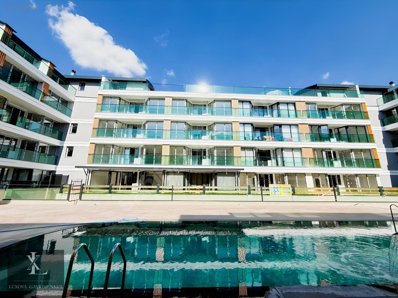 Lüxova'dan Protokol Yolu Yakını Havuzlu 1+1 Kiralık Daire