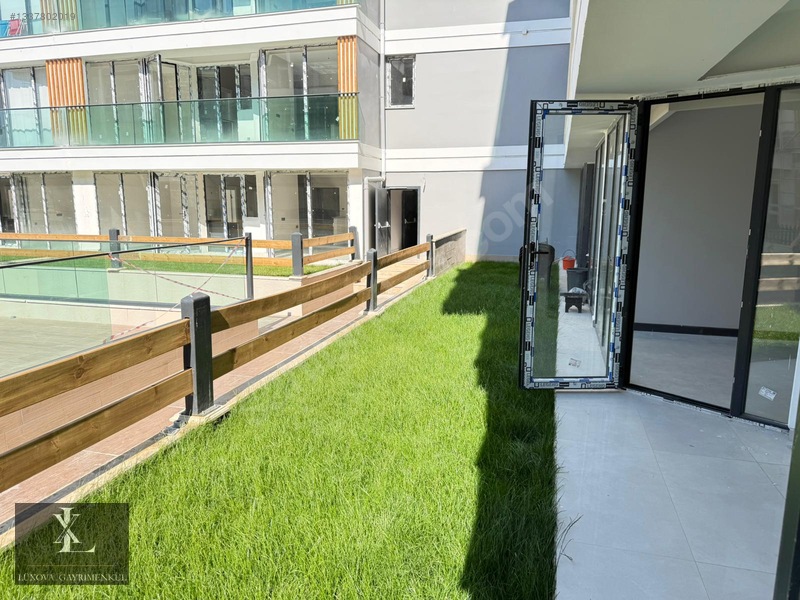 Lüxova'dan Protokol Yolu Yakını Havuzlu 1+1 Kiralık Daire — fotoğraf 8