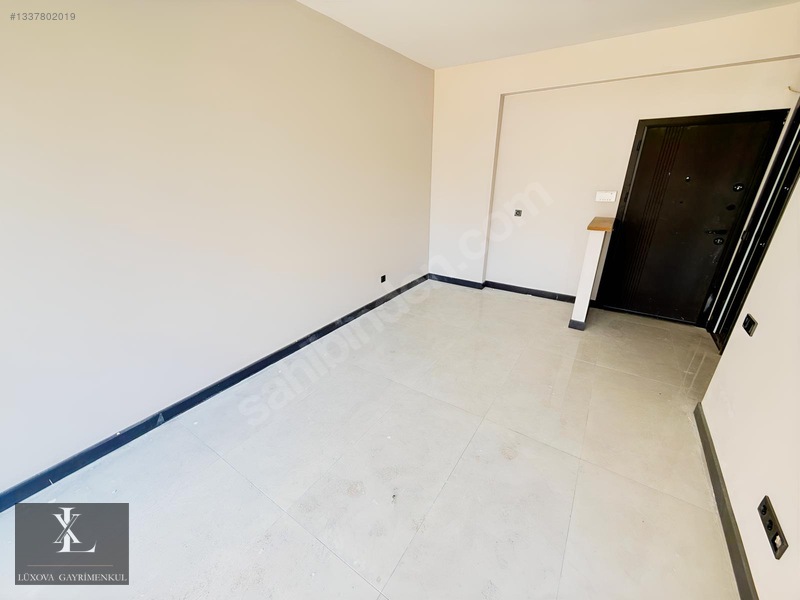 Lüxova'dan Protokol Yolu Yakını Havuzlu 1+1 Kiralık Daire — fotoğraf 15
