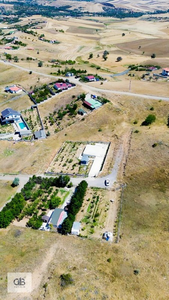 Cb Yatırımdan Etrafı Çevrili Ağaçları Hazır Hobi Fiyatına İmarlı — fotoğraf 11
