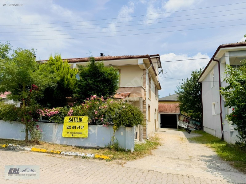 Erl Düzce Gümüşova Devlet Hastahanesi Yanında Satılık Mülk