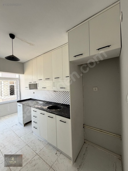 Duyğu Kafe Ve İller Bankasına Yakın Kiralık 2+1 Masrfsız Daire — fotoğraf 4