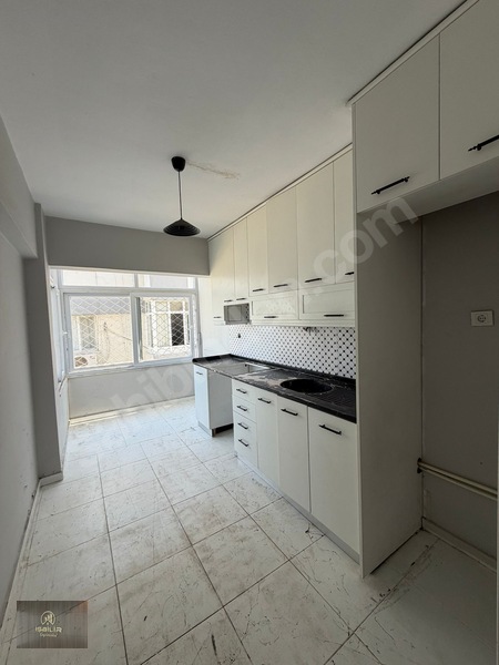 Duyğu Kafe Ve İller Bankasına Yakın Kiralık 2+1 Masrfsız Daire — fotoğraf 5