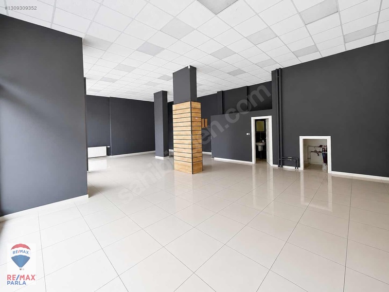 █ Cağaloglu Cephe / Köşe 105 M2 Dükkan █ Erhan Balcancı — fotoğraf 7