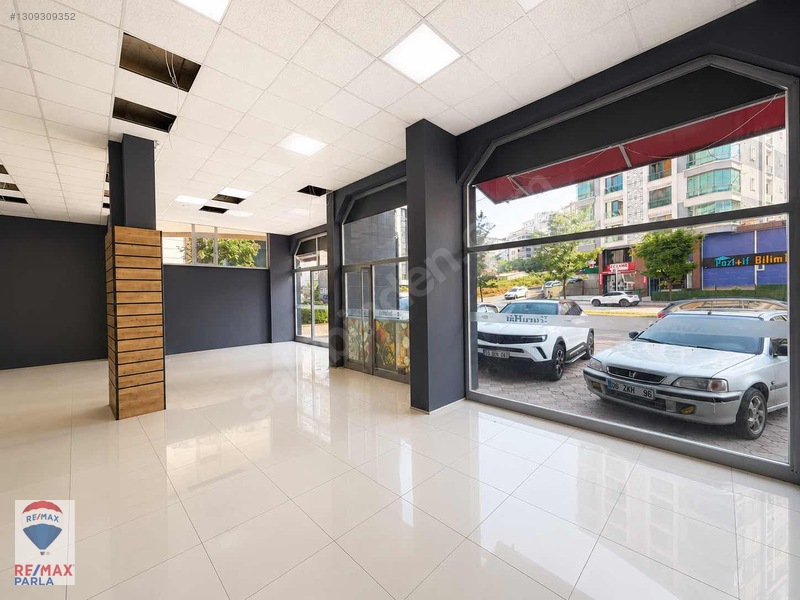 █ Cağaloglu Cephe / Köşe 105 M2 Dükkan █ Erhan Balcancı — fotoğraf 9