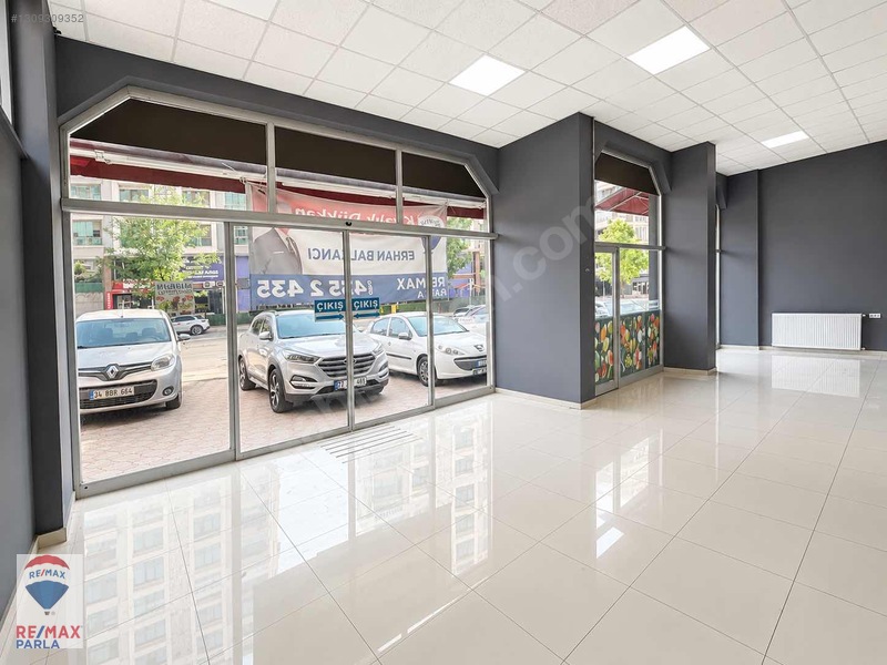 █ Cağaloglu Cephe / Köşe 105 M2 Dükkan █ Erhan Balcancı — fotoğraf 10