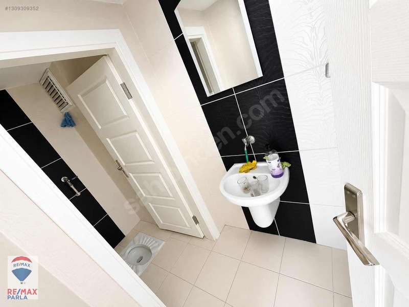 █ Cağaloglu Cephe / Köşe 105 M2 Dükkan █ Erhan Balcancı — fotoğraf 11