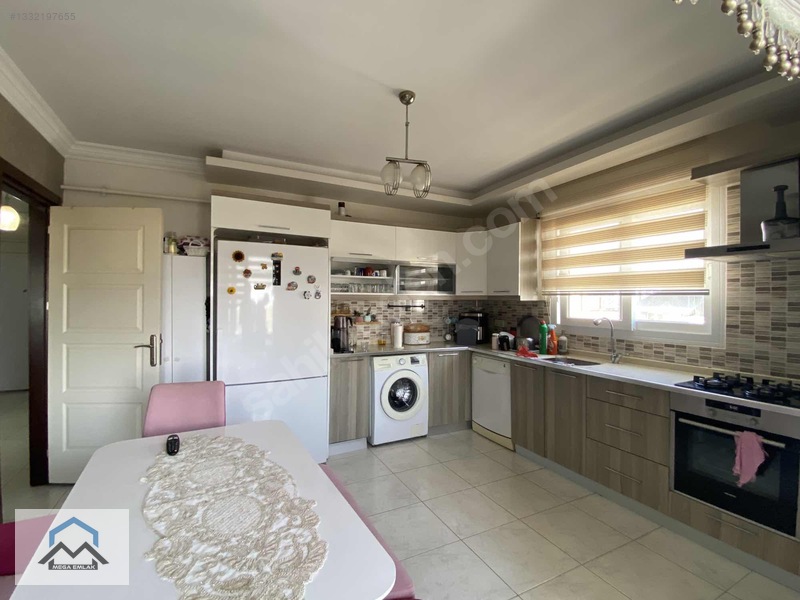Mega Emlaktan Hastane Altında Satılık 3+1 Daire — fotoğraf 5