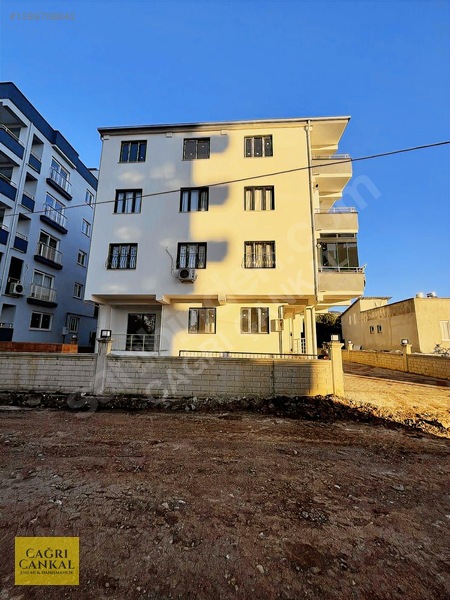 Çağrı Çankal'dan Ak Cami Civarı Az Katlı Satılık Daire
