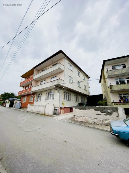 Satılık 3 Katlı Bina