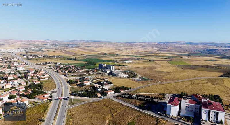 Alaca Devlet Hastanesi Yanında Satılık 478 M² İmarlı Arsa — fotoğraf 6