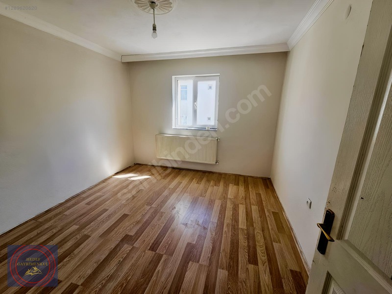Hedef'ten Dadaşkent Spor Lisesi Karşısı Kiralık Arakat 2+1 Daire — fotoğraf 6
