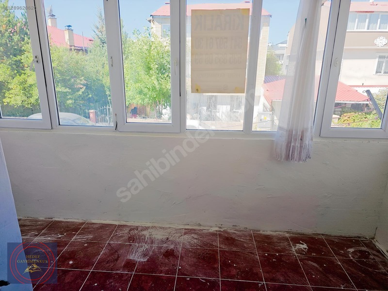 Hedef'ten Dadaşkent Spor Lisesi Karşısı Kiralık Arakat 2+1 Daire — fotoğraf 14