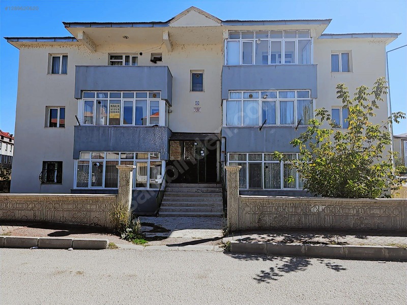 Hedef'ten Dadaşkent Spor Lisesi Karşısı Kiralık Arakat 2+1 Daire — fotoğraf 16