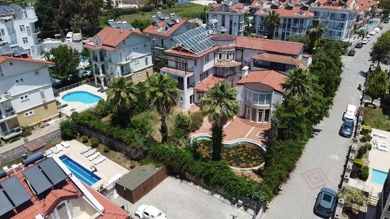 Fethiye Çalış'ta Denize Yakın Satılık Prestijli Malikhane Otel — fotoğraf 2