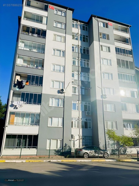 Çağdaşkent'te 3+1 Satılık Daire — fotoğraf 2