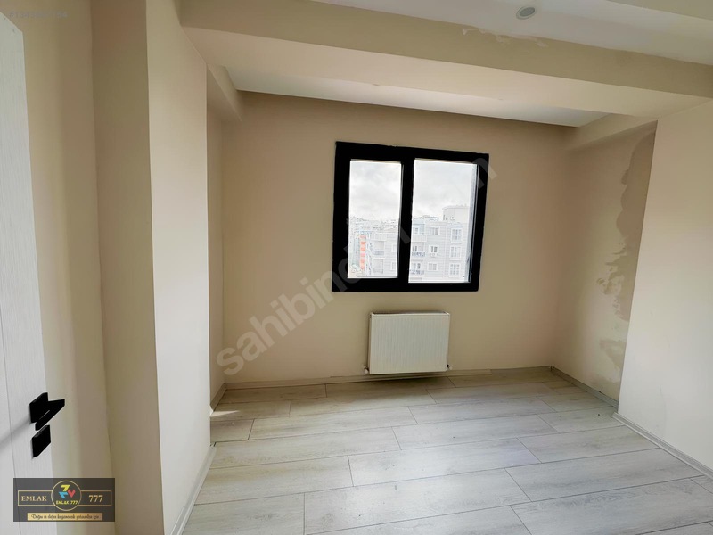 Emlak 777! En Merkezi Konum En Uygun 1+1 — fotoğraf 15