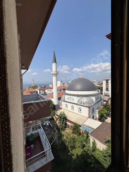 Yuvam Emlaktan Çarşı İçinde Postane Sokakağında Masrafsız 2+1 — fotoğraf 7