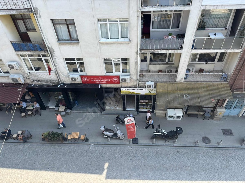 Yuvam Emlaktan Çarşı İçinde Postane Sokakağında Masrafsız 2+1 — fotoğraf 11