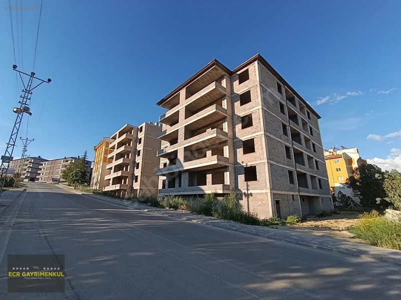 Ecr Gayrimenkul'den Satılık 3+1 Kooperatif Hissesi — fotoğraf 3