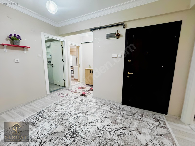 Serhat Emlak - Yeni Bina Çift Cephe Çift Balkon Büyük 2+1 — fotoğraf 22