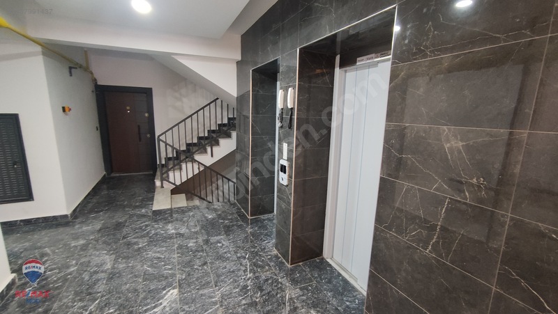 Espark Yakını I Çift Asansörlü I Ferah Ve Aydınlık I Balkonlu — fotoğraf 4
