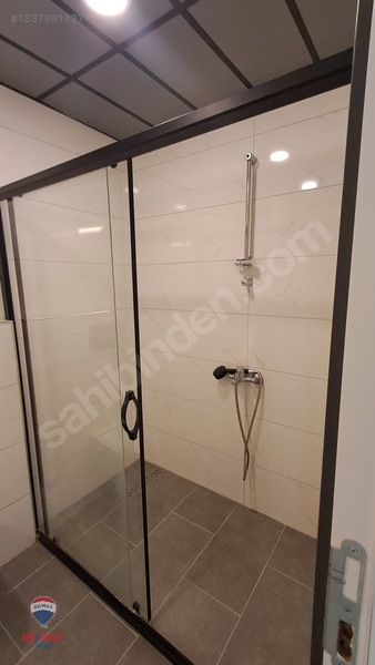 Espark Yakını I Çift Asansörlü I Ferah Ve Aydınlık I Balkonlu — fotoğraf 26