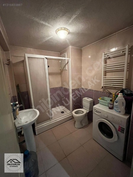 Ünlü Emlak'tan Geniş Ve Ferah Pehlivanlarda 3+1 Satılık Daire — fotoğraf 9