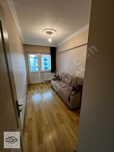 Ünlü Emlak'tan Geniş Ve Ferah Pehlivanlarda 3+1 Satılık Daire — fotoğraf 12