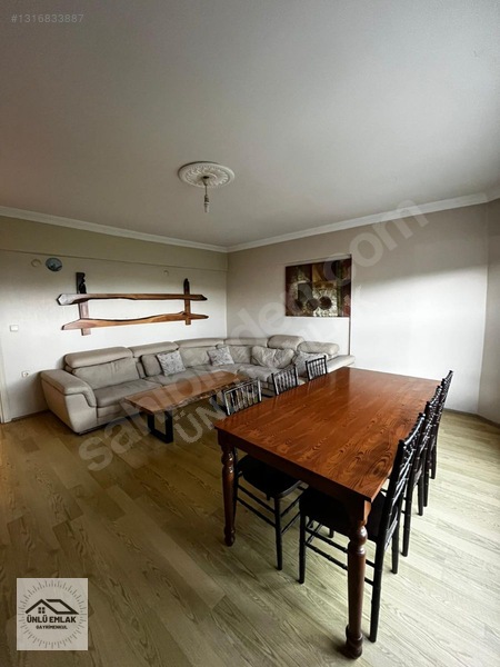 Ünlü Emlak'tan Geniş Ve Ferah Pehlivanlarda 3+1 Satılık Daire — fotoğraf 14