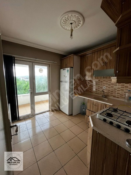 Ünlü Emlak'tan Geniş Ve Ferah Pehlivanlarda 3+1 Satılık Daire — fotoğraf 20