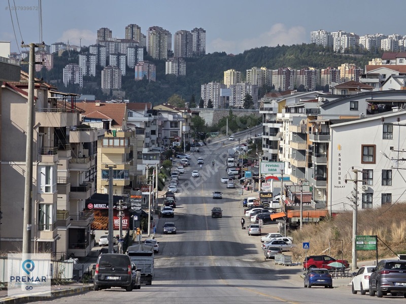 Kocaeli Şehir Hastanesi Karşısı Boğazova Caddesi Dubleks Dükkan