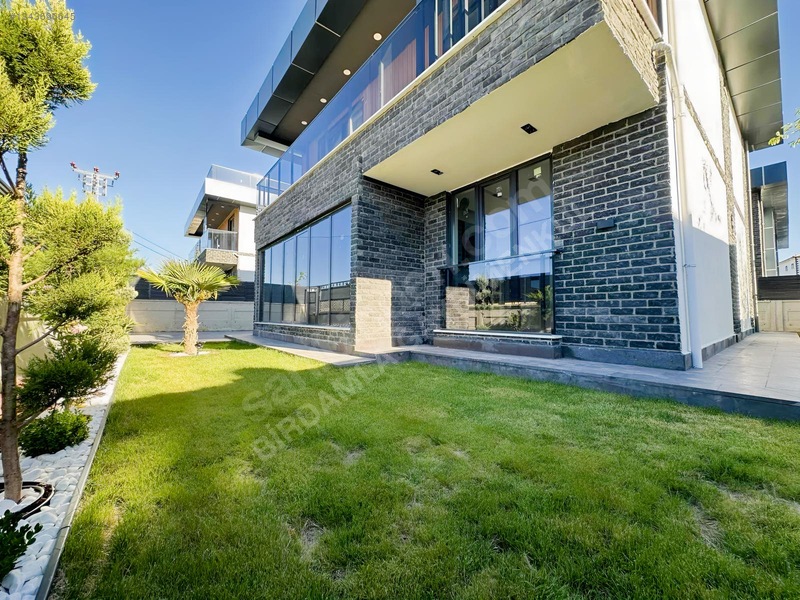 Cevaтpaşada Özel Tasarım Ultra Lüks Satılık 4+1 Villa — fotoğraf 3